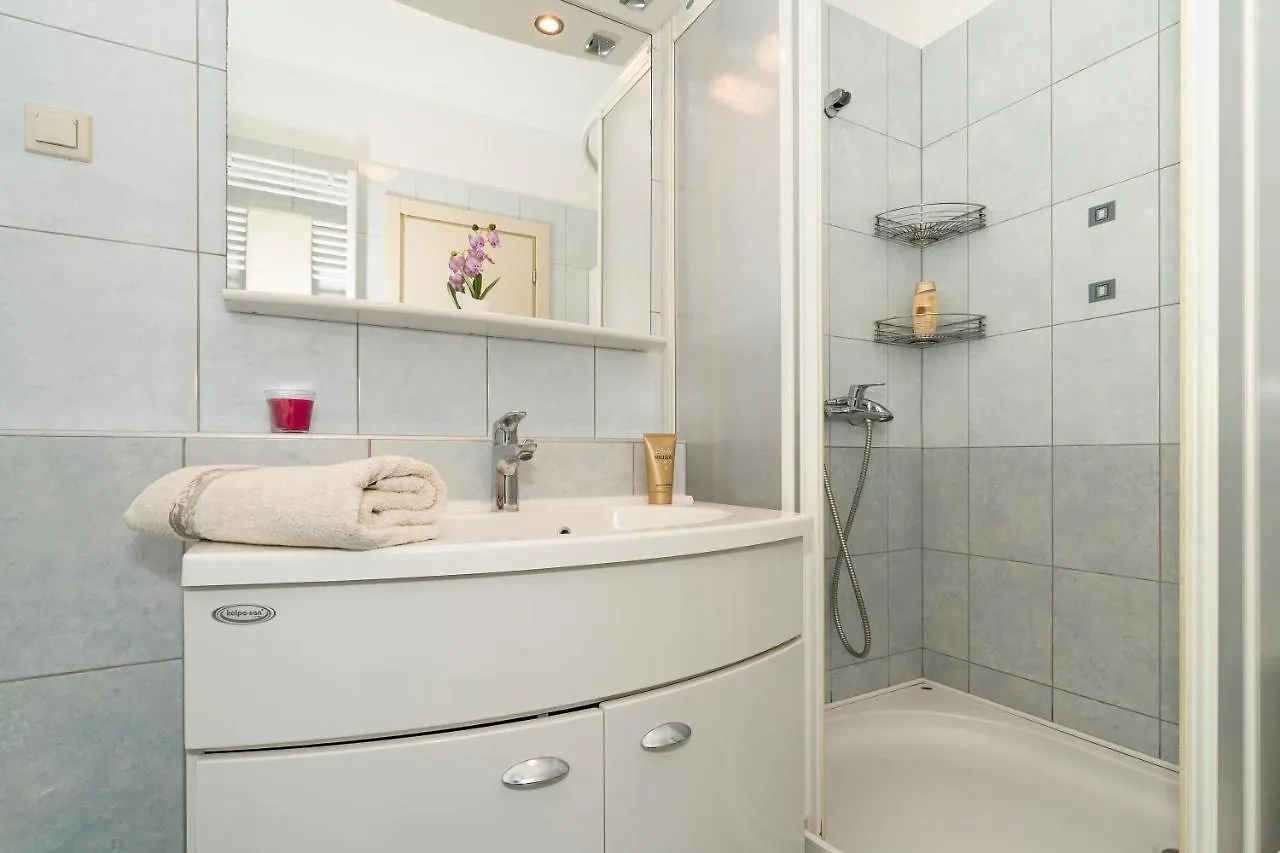 Apartment Luxury 1 Bedroom App Center&Balcony Free Parking Split